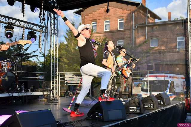 [WIDEO/FOTO] Ruszył drugi dzień świętowania w Żarowie. Na scenie Mała Lady P, wieczorem koncert Boys