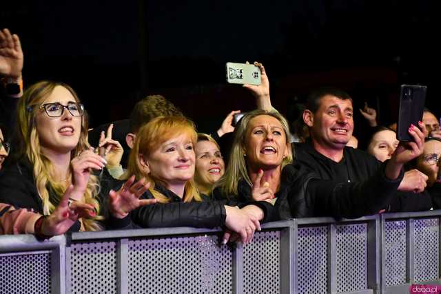 [WIDEO/FOTO] Ruszył drugi dzień świętowania w Żarowie. Na scenie Mała Lady P, wieczorem koncert Boys