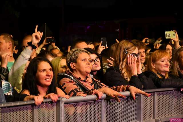 [WIDEO/FOTO] Ruszył drugi dzień świętowania w Żarowie. Na scenie Mała Lady P, wieczorem koncert Boys