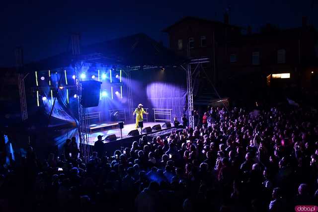 [WIDEO/FOTO] Ruszył drugi dzień świętowania w Żarowie. Na scenie Mała Lady P, wieczorem koncert Boys