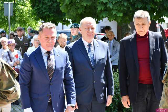 [WIDEO/FOTO] Upamiętnili rotmistrza Pileckiego w VI Świdnickim Marszu Pamięci