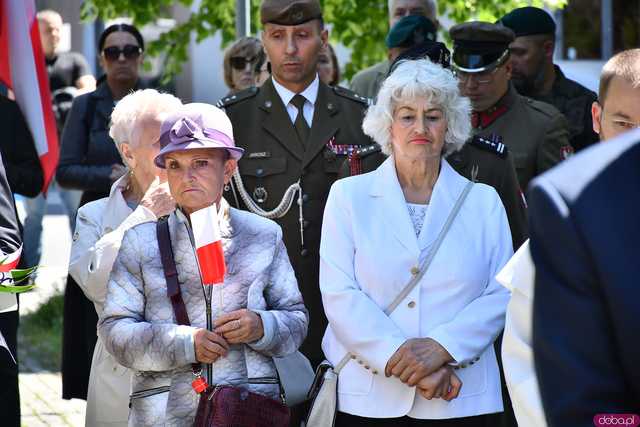 [WIDEO/FOTO] Upamiętnili rotmistrza Pileckiego w VI Świdnickim Marszu Pamięci