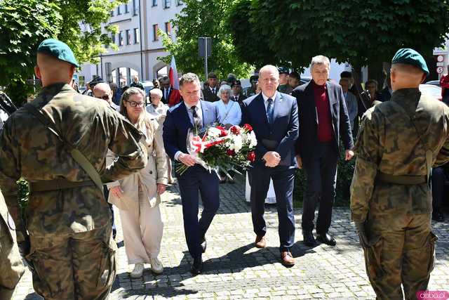 [WIDEO/FOTO] Upamiętnili rotmistrza Pileckiego w VI Świdnickim Marszu Pamięci