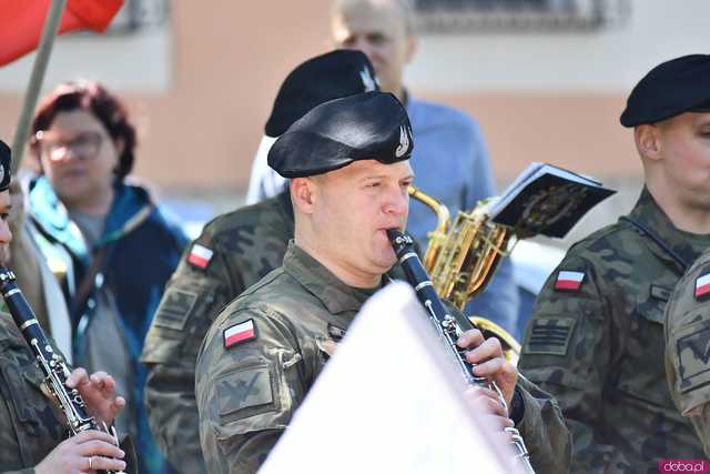 [WIDEO/FOTO] Upamiętnili rotmistrza Pileckiego w VI Świdnickim Marszu Pamięci