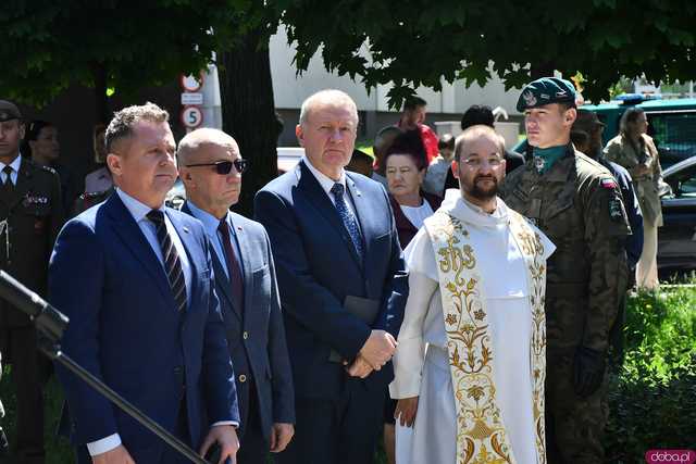 [WIDEO/FOTO] Upamiętnili rotmistrza Pileckiego w VI Świdnickim Marszu Pamięci