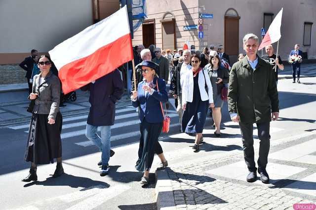 [WIDEO/FOTO] Upamiętnili rotmistrza Pileckiego w VI Świdnickim Marszu Pamięci