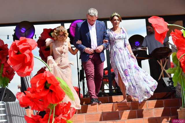 [WIDEO/FOTO] Pokaz mody, koncert, licytacje i moc atrakcji dla dzieci na charytatywnym Pikniku Rodzinnym w Winnicy Silesian