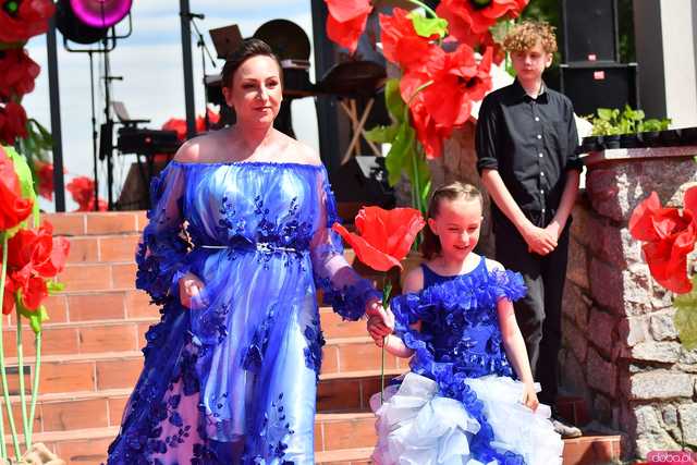 [WIDEO/FOTO] Pokaz mody, koncert, licytacje i moc atrakcji dla dzieci na charytatywnym Pikniku Rodzinnym w Winnicy Silesian