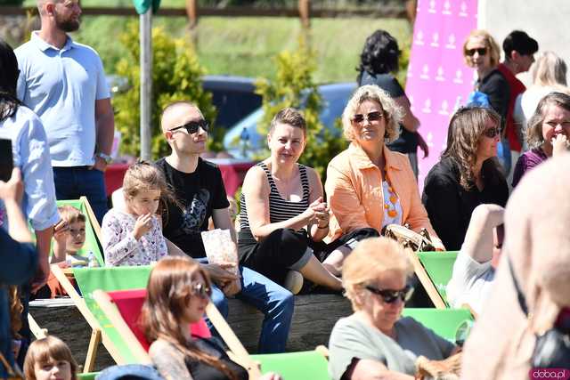 [WIDEO/FOTO] Pokaz mody, koncert, licytacje i moc atrakcji dla dzieci na charytatywnym Pikniku Rodzinnym w Winnicy Silesian