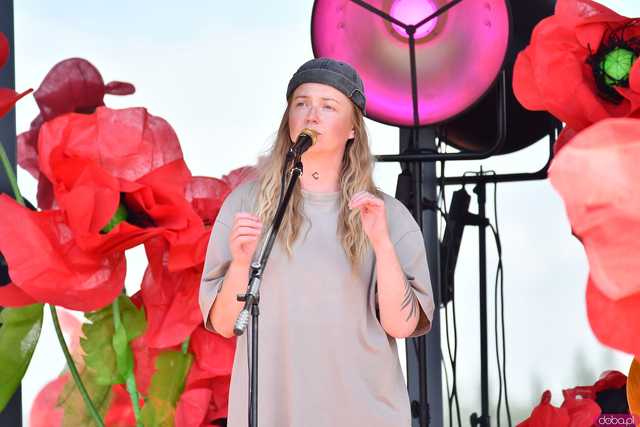 [WIDEO/FOTO] Pokaz mody, koncert, licytacje i moc atrakcji dla dzieci na charytatywnym Pikniku Rodzinnym w Winnicy Silesian
