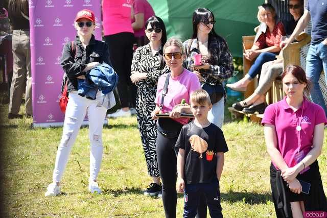 [WIDEO/FOTO] Pokaz mody, koncert, licytacje i moc atrakcji dla dzieci na charytatywnym Pikniku Rodzinnym w Winnicy Silesian