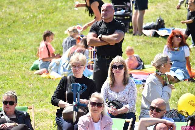 [WIDEO/FOTO] Pokaz mody, koncert, licytacje i moc atrakcji dla dzieci na charytatywnym Pikniku Rodzinnym w Winnicy Silesian