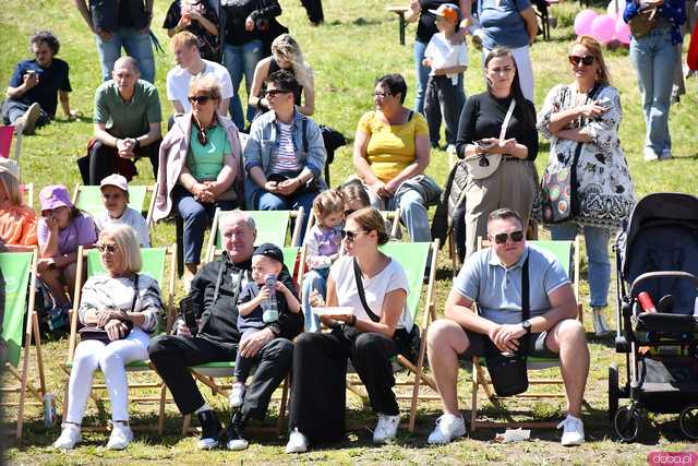 [WIDEO/FOTO] Pokaz mody, koncert, licytacje i moc atrakcji dla dzieci na charytatywnym Pikniku Rodzinnym w Winnicy Silesian