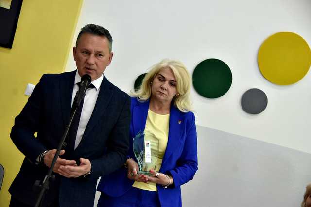 Samorządowe laury dla uczniów z Witoszowa Dolnego