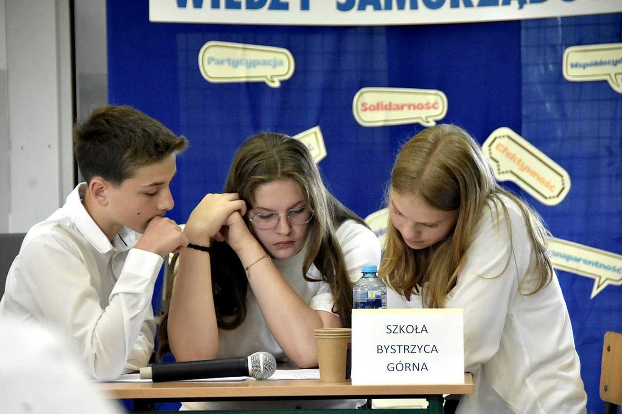 Samorządowe laury dla uczniów z Witoszowa Dolnego