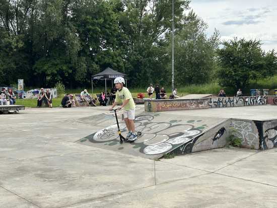 Skate