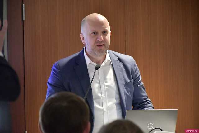 [FOTO] Czy Polska i Kanada mają szansę na owocną współpracę? Spotkanie przedstawicieli Dolnego Śląska na międzynarodowym Forum 