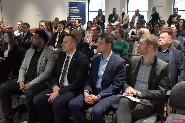 [FOTO] Czy Polska i Kanada mają szansę na owocną współpracę? Spotkanie przedstawicieli Dolnego Śląska na międzynarodowym Forum 