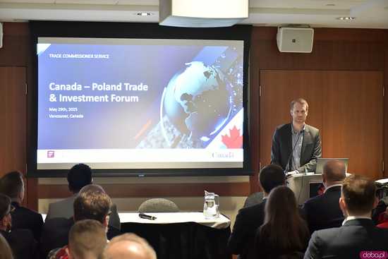[FOTO] Czy Polska i Kanada mają szansę na owocną współpracę? Spotkanie przedstawicieli Dolnego Śląska na międzynarodowym Forum 