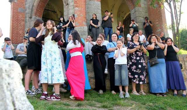 [FOTO] Piknik z historią w tle. Na wzgórzu Wieżyca upamiętniono 280. rocznicę bitwy pod Dobromierzem