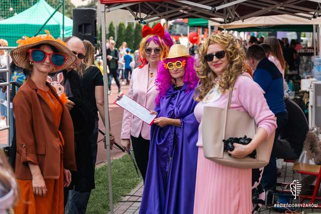 [FOTO] Moc atrakcji na Pikniku Rodzinnym przy Szkole Podstawowej w Żarowie