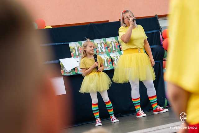 [FOTO] Moc atrakcji na Pikniku Rodzinnym przy Szkole Podstawowej w Żarowie