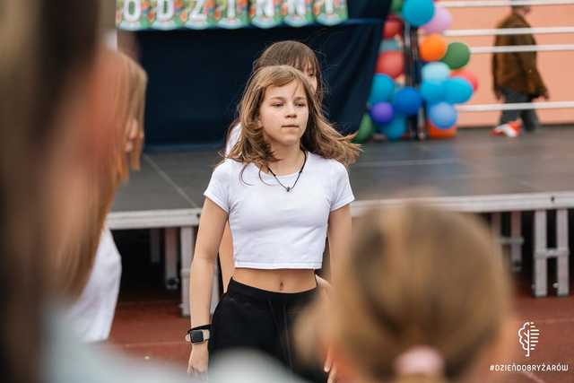 [FOTO] Moc atrakcji na Pikniku Rodzinnym przy Szkole Podstawowej w Żarowie