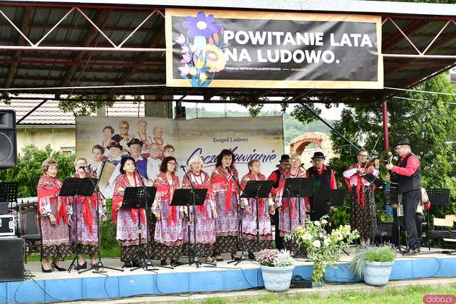 [WIDEO/FOTO] Powitanie Lata na Ludowo. Zespoły folklorystyczne z naszego regionu wystąpiły w Goczałkowie