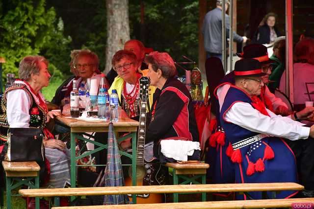 [WIDEO/FOTO] Powitanie Lata na Ludowo. Zespoły folklorystyczne z naszego regionu wystąpiły w Goczałkowie