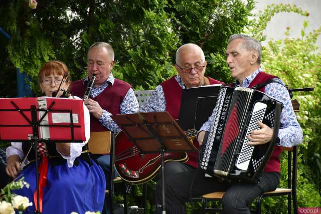 [WIDEO/FOTO] Powitanie Lata na Ludowo. Zespoły folklorystyczne z naszego regionu wystąpiły w Goczałkowie