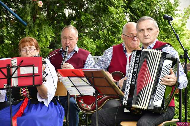 [WIDEO/FOTO] Powitanie Lata na Ludowo. Zespoły folklorystyczne z naszego regionu wystąpiły w Goczałkowie