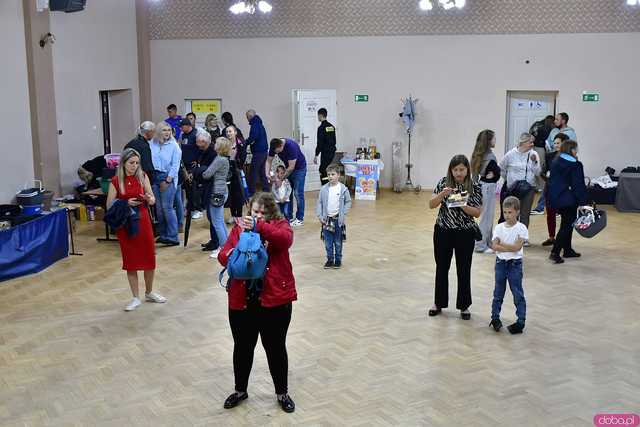 [FOTO] Koncert gwiazd discopolo, loteria i moc atrakcji dla dzieci podczas Festynu Rodzinnego w Gniewkowie