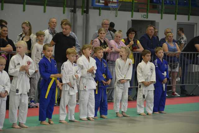 [FOTO] Upamiętnili Edwarda Brzegowego w duchu sportowej rywalizacji podczas XXIII Międzynarodowego Memoriału Judo w Strzegomiu