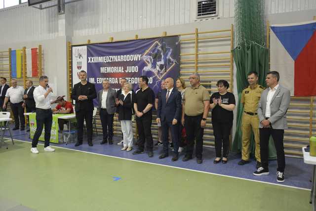 [FOTO] Upamiętnili Edwarda Brzegowego w duchu sportowej rywalizacji podczas XXIII Międzynarodowego Memoriału Judo w Strzegomiu