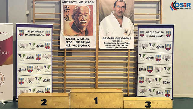 [FOTO] Upamiętnili Edwarda Brzegowego w duchu sportowej rywalizacji podczas XXIII Międzynarodowego Memoriału Judo w Strzegomiu
