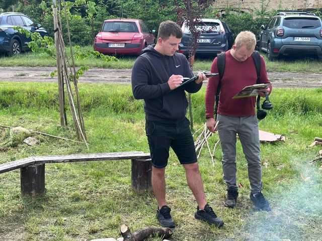 [FOTO] Zabawa połączona z odkrywaniem lokalnych perełek. Za nami otwarcie nowego questu w Bukowie