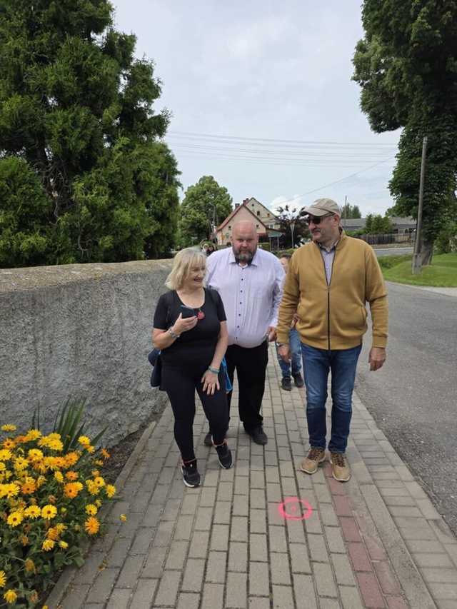 [FOTO] Zabawa połączona z odkrywaniem lokalnych perełek. Za nami otwarcie nowego questu w Bukowie