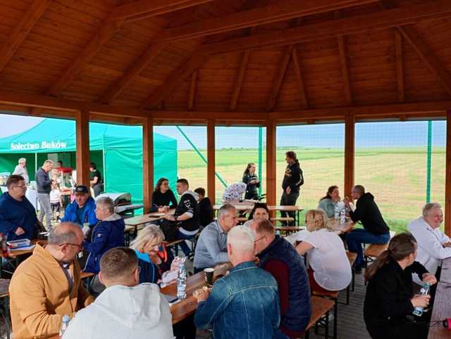 [FOTO] Zabawa połączona z odkrywaniem lokalnych perełek. Za nami otwarcie nowego questu w Bukowie