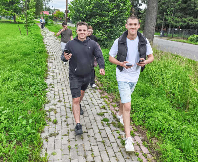 [FOTO] Zabawa połączona z odkrywaniem lokalnych perełek. Za nami otwarcie nowego questu w Bukowie