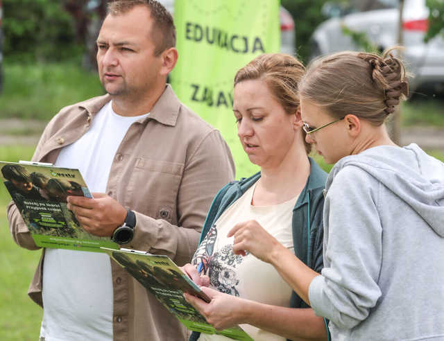 [FOTO] Zabawa połączona z odkrywaniem lokalnych perełek. Za nami otwarcie nowego questu w Bukowie