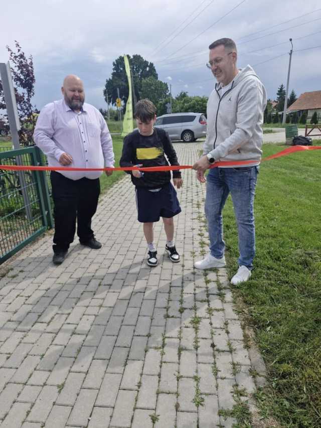 [FOTO] Zabawa połączona z odkrywaniem lokalnych perełek. Za nami otwarcie nowego questu w Bukowie