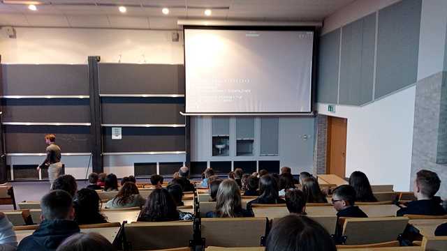 Uczyli się zasad programowania w Instytucie Informatyki UWr 