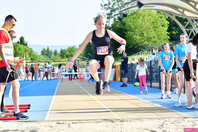 [FOTO] Czas na finał! Zacięta rywalizacja w Świdnickim Czwartku Lekkoatletycznym