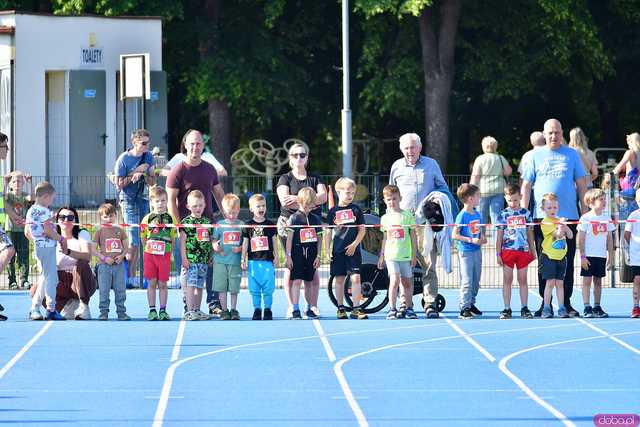 [FOTO] Czas na finał! Zacięta rywalizacja w Świdnickim Czwartku Lekkoatletycznym