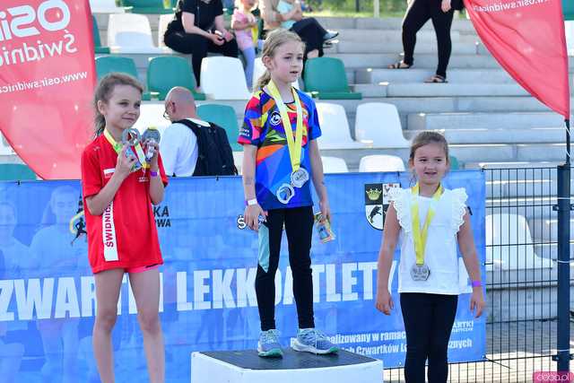 [FOTO] Czas na finał! Zacięta rywalizacja w Świdnickim Czwartku Lekkoatletycznym