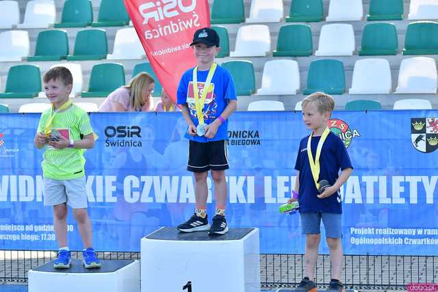 [FOTO] Czas na finał! Zacięta rywalizacja w Świdnickim Czwartku Lekkoatletycznym