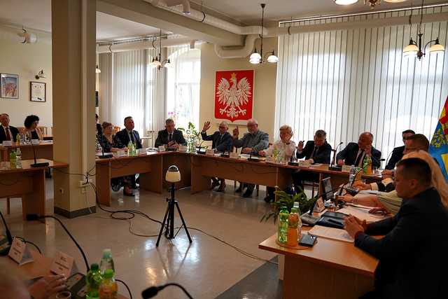 Wotum zaufania i absolutorium dla wójta gminy Świdnica 