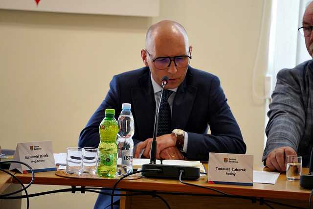Wotum zaufania i absolutorium dla wójta gminy Świdnica 