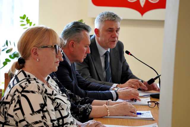 Wotum zaufania i absolutorium dla wójta gminy Świdnica 