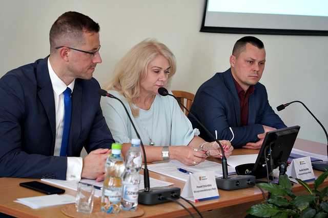 Wotum zaufania i absolutorium dla wójta gminy Świdnica 